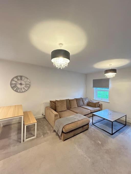 Luxury Countryside Stay - Waters Upton, Telford Exteriör bild